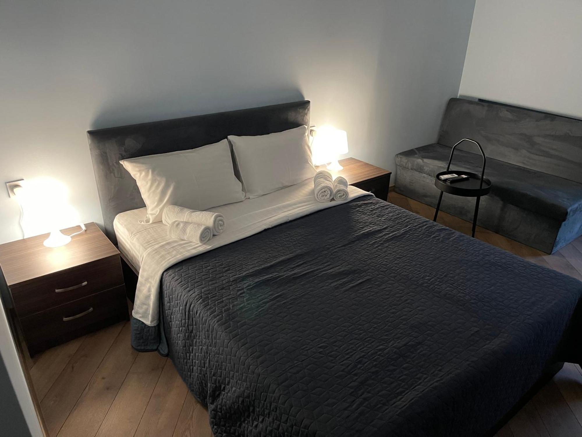 Yerevan Downtown Luxe Lägenhet Exteriör bild